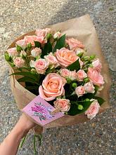 Букет цветов из:  Розы #REPLACE_PRED# Котово